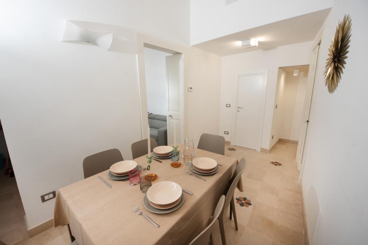 Lecce Santa Chiara Terrace Piano Rialzato Apartment Luaran gambar