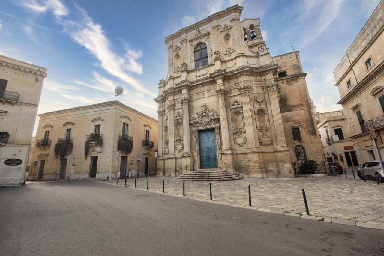 Lecce Santa Chiara Terrace Piano Rialzato Apartment Luaran gambar